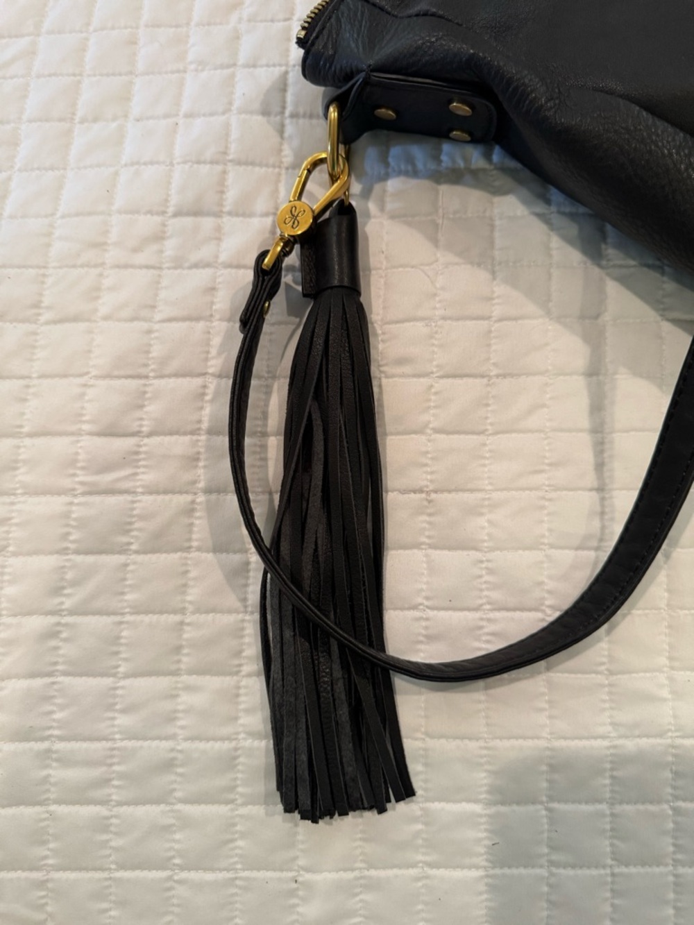 HOBO brand large Sheila satchel with tassel in matte black leather - Picture 7 of 7